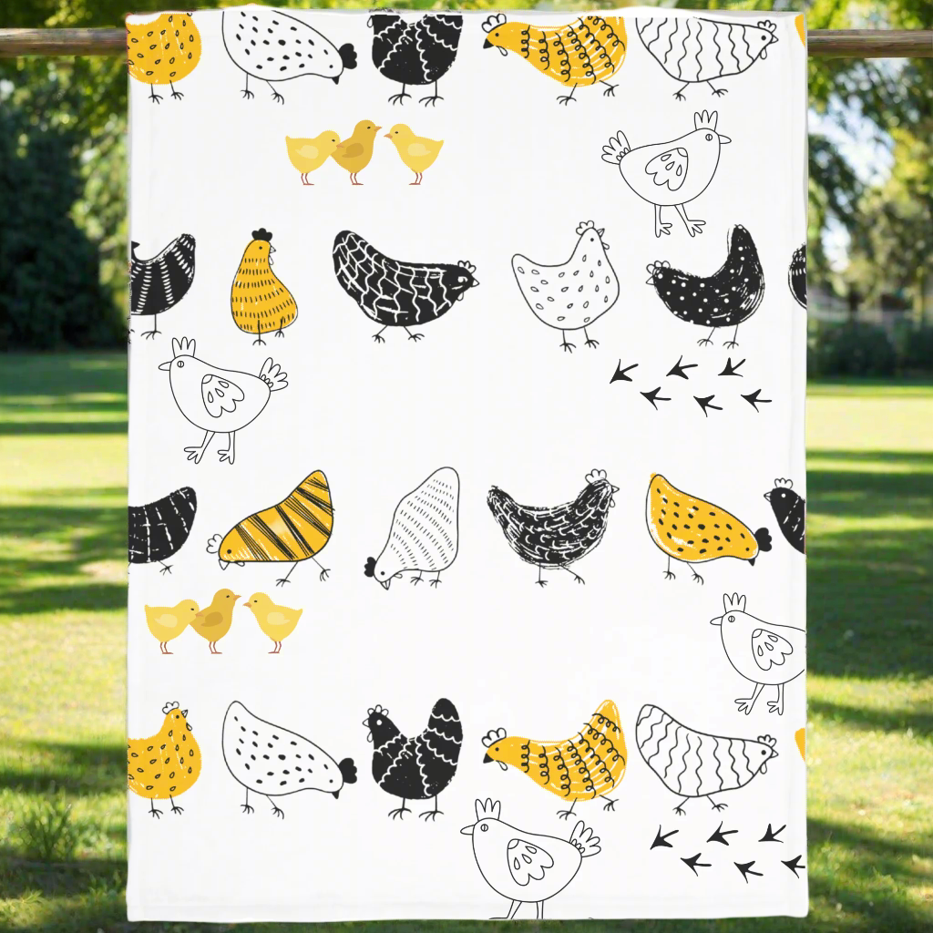 Chickens: Super Soft, Cozy, Velvety Fleece, Lightweight and So Adorable, Plush Blanket