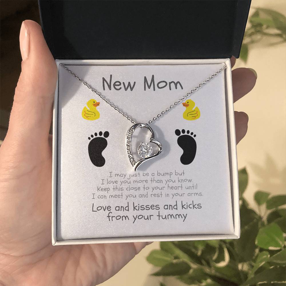 New Mom, Love and Kisses and Kicks from Your Tummy ❤️