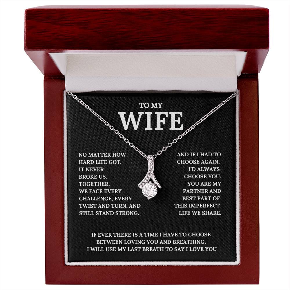 To My Wife, There is No Greater Love | Message Card, Alluring Beauty Pendant|