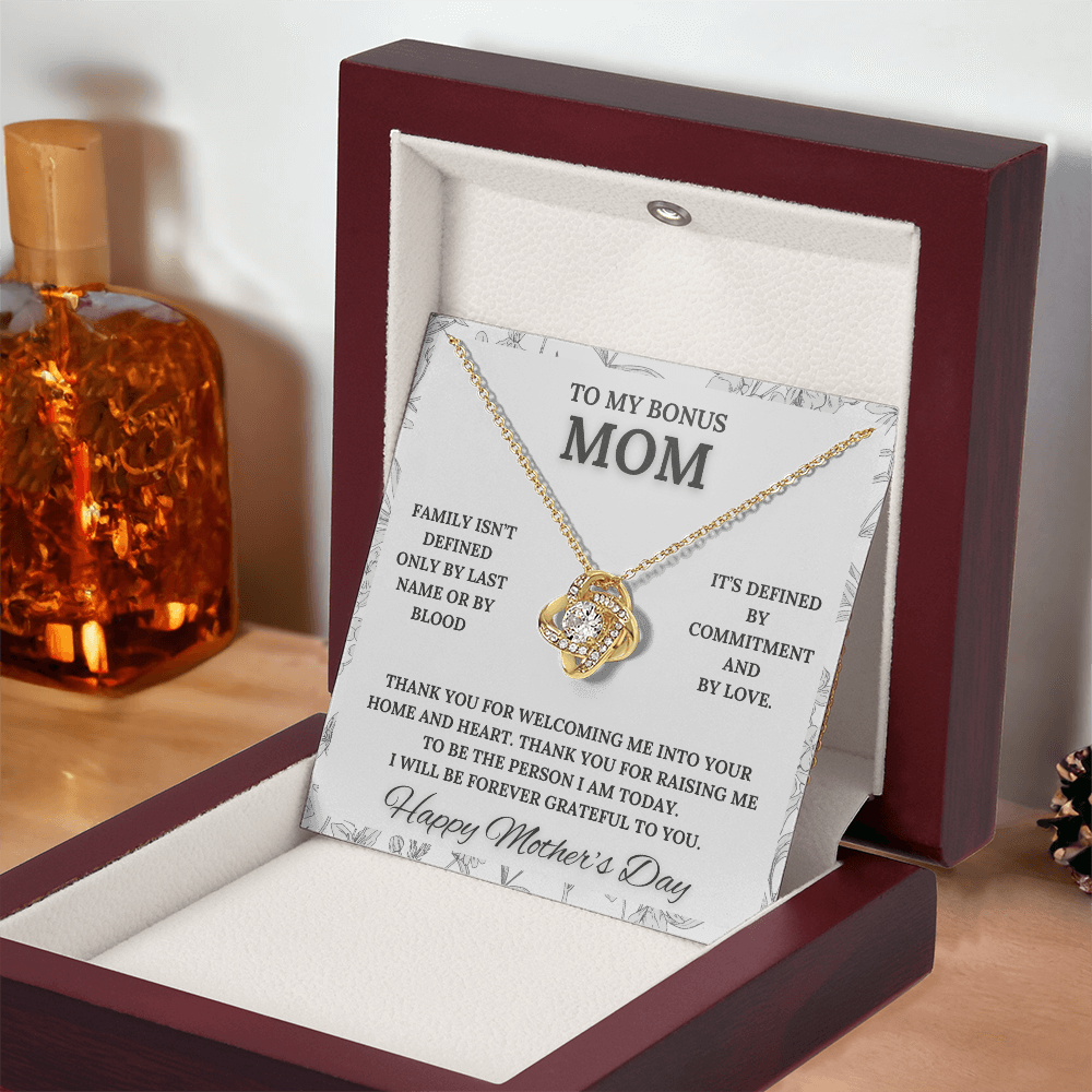 Bonus Mom On Mother's Day, A Heartfelt Thank You Message and Gorgeous Pendant