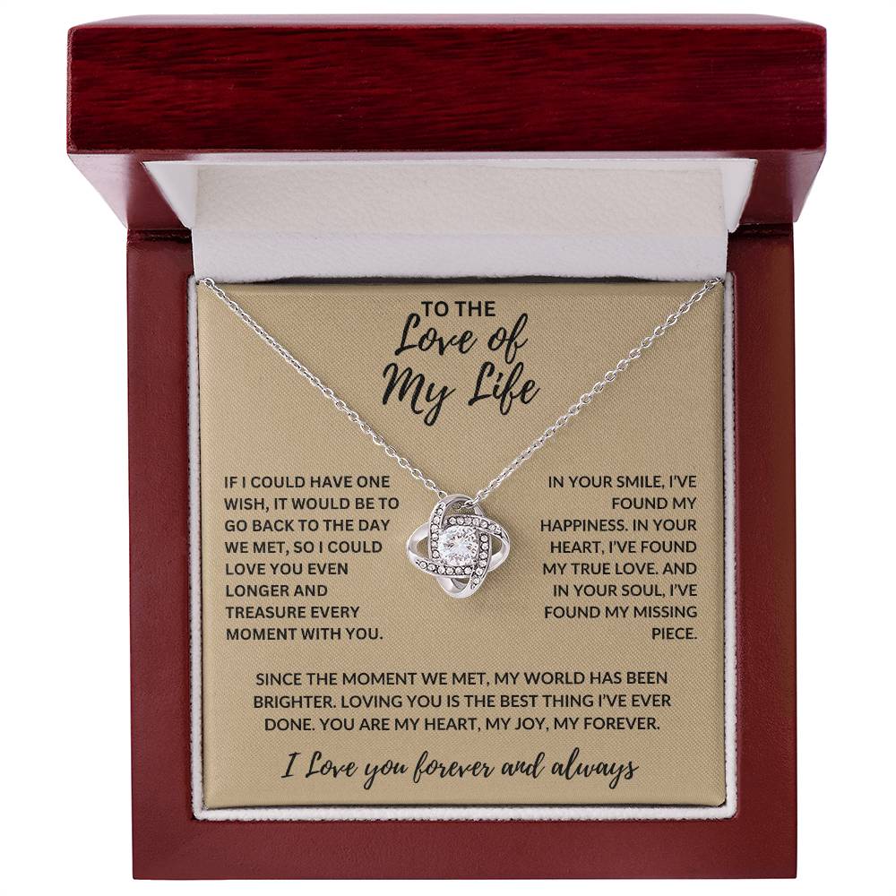 Give the Perfect Gift to the Love of Your Life | Love Knot Pendant and Message Card MBB088